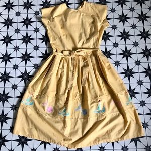 Vintage aquatic motif summer dress